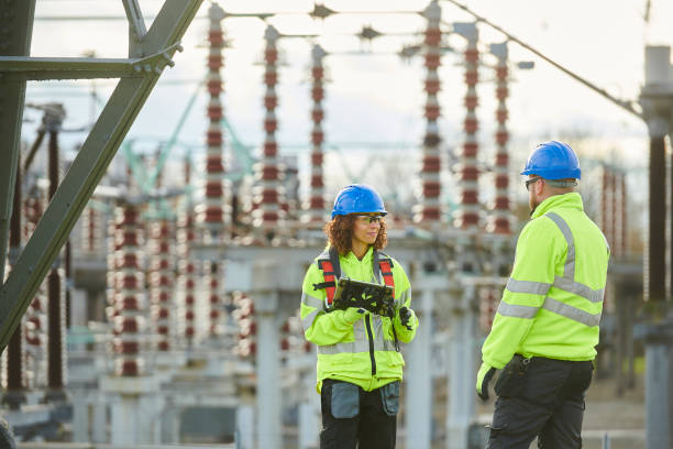 Best Electrical Troubleshooting Services  in Leavittsburg, OH